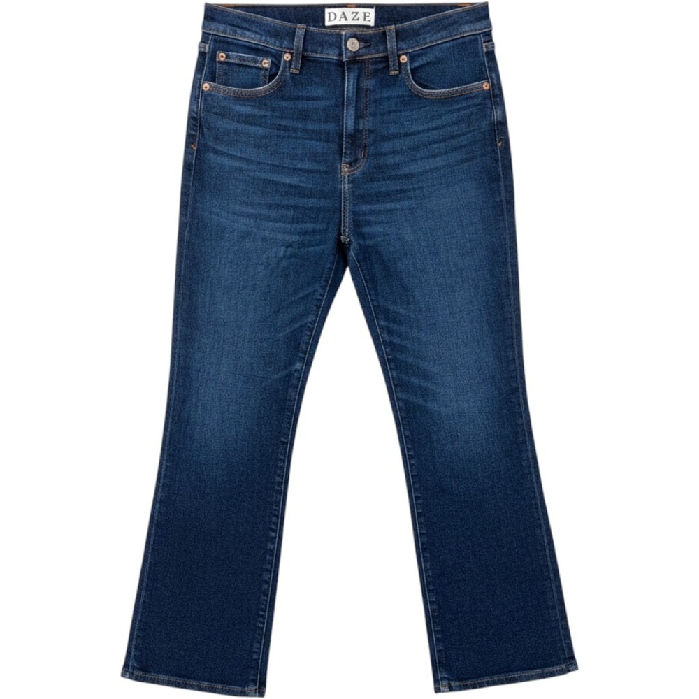DAZE Hug Crop Flare Jeans Womens 29 Dark Wash High Rise Stretch D00016201ZZ